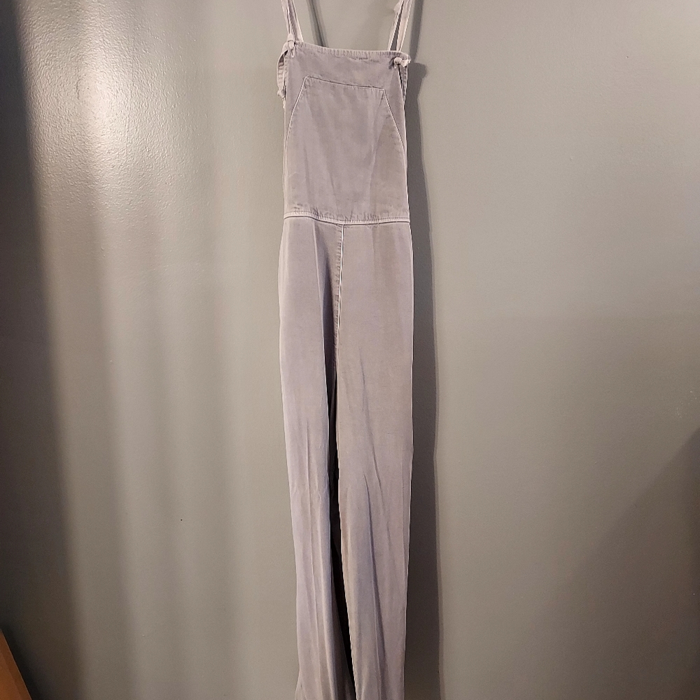 Dressing Clio Petites overalls